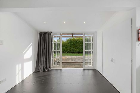 Photo of property in 2634 Mountain Road, Tariki, Stratford, 4394