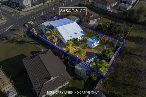 Photo of property in 185 Mahia Road, Wattle Downs, Auckland, 2103