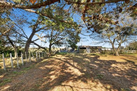 Photo of property in 2828 State Highway 1, Sanson, Palmerston North, 4479