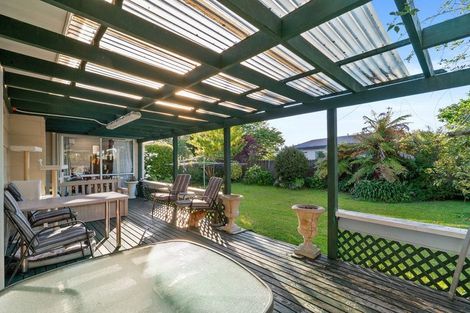 Photo of property in 2/114 Clevedon Road, Papakura, 2110