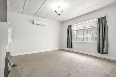 Photo of property in 23 South Street, West End, Palmerston North, 4410