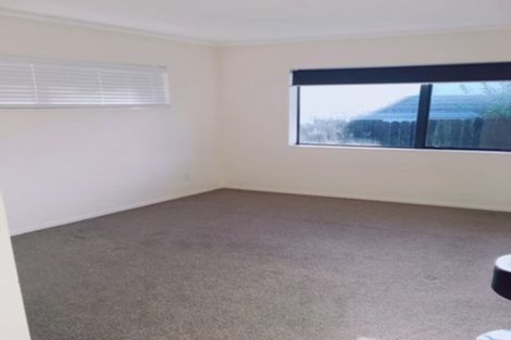 Photo of property in 37 Rochester Crescent, Somerville, Auckland, 2014