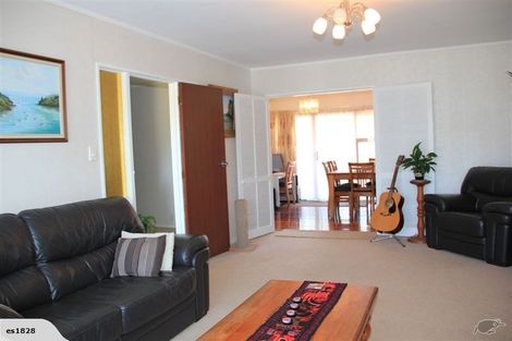 Photo of property in 65 Luton Avenue, Sunnyhills, Auckland, 2010