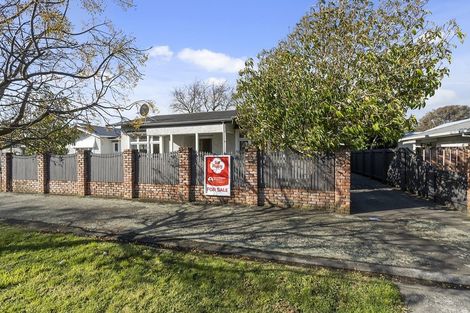 Photo of property in 4 Margaret Street, Roslyn, Palmerston North, 4414