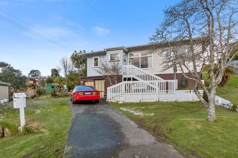 Photo of property in 44 Atkinson Road, Titirangi, Auckland, 0604