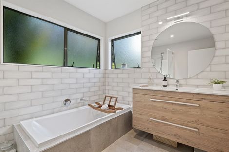 Photo of property in 166 Kahikatea Flat Road, Dairy Flat, Albany, 0794