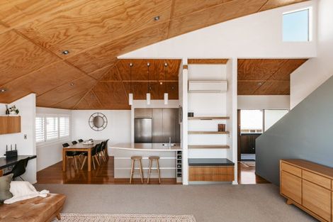 Photo of property in 79a Oceanview Road, Mount Maunganui, 3116