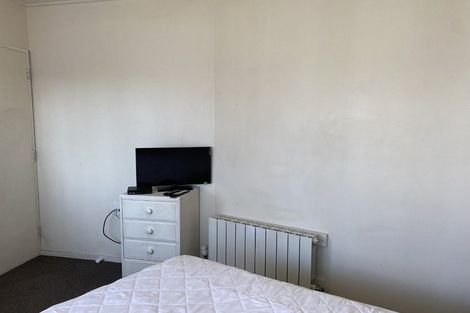 Photo of property in 6 Croft Grove, Moera, Lower Hutt, 5010