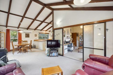 Photo of property in 15 Helensburgh Road, Halfway Bush, Dunedin, 9010