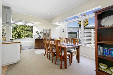 Photo of property in 31 Chesham Avenue, Waipahihi, Taupo, 3330