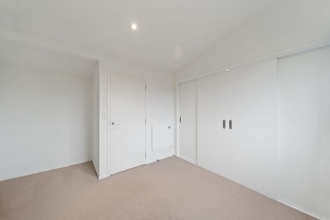 Photo of property in 14 Rara Lane, Manukau, Auckland, 2104