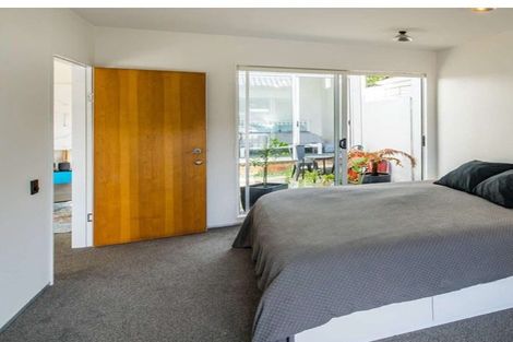 Photo of property in 14 Hanson Street, Mount Cook, Wellington, 6021