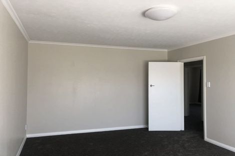 Photo of property in 127 Maidstone Road, Ilam, Christchurch, 8041