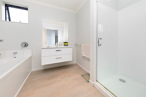 Photo of property in 6 Kohi Kai Place, Weymouth, Auckland, 2103