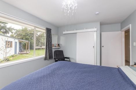 Photo of property in 10 Lomax Place, Islington, Christchurch, 8042