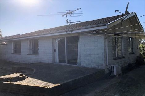 Photo of property in 1/91b Royal Park Drive, Parklands, Christchurch, 8083