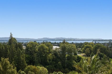 Photo of property in 16 Dysart Road, Otumoetai, Tauranga, 3110