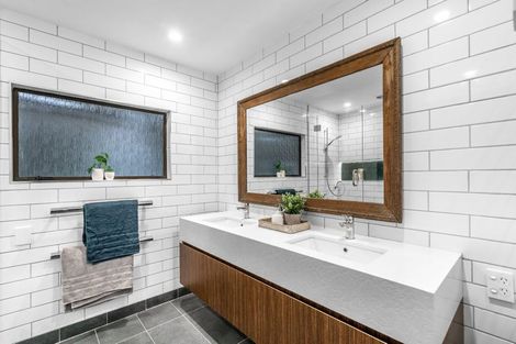 Photo of property in 50 Huruhuru Road, Otatara, Invercargill, 9879