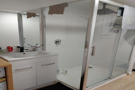 Photo of property in 8/32 Akaroa Drive, Maupuia, Wellington, 6022