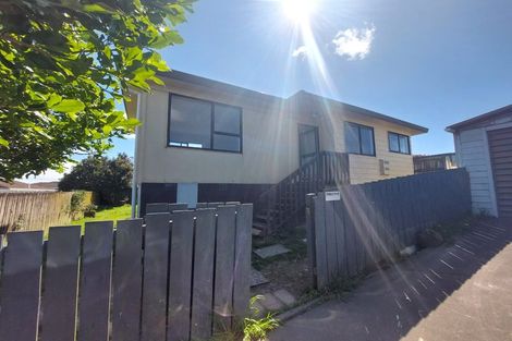 Photo of property in 2/19 Silver Creek Road, Weymouth, Auckland, 2103