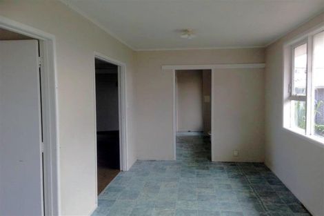 Photo of property in 8 Flat Bush Road, Otara, Auckland, 2023