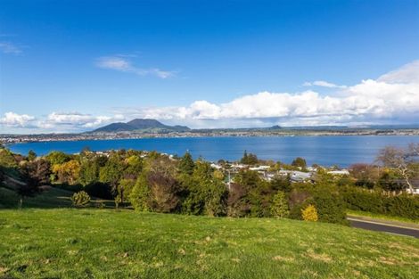 Photo of property in 58 Mapara Road, Acacia Bay, Taupo, 3385