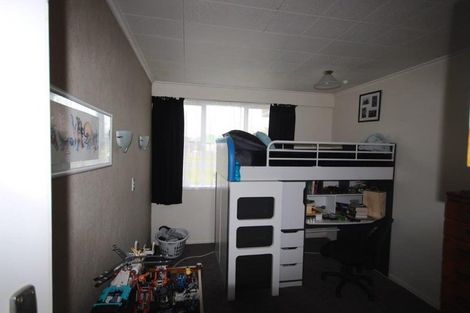 Photo of property in 75 Robinson Avenue, Holdens Bay, Rotorua, 3010