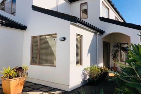 Photo of property in 61 Santa Ana Drive, Dannemora, Auckland, 2016