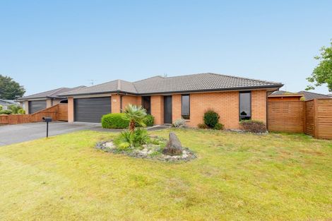 Photo of property in 5 Oakwood Way, Papamoa Beach, Papamoa, 3118