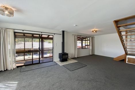 Photo of property in 1/251a Waikawa Road, Waikawa, Picton, 7220