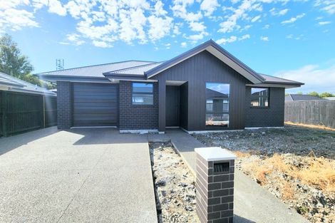 Photo of property in 29 Akoranga Place, Hornby, Christchurch, 8042