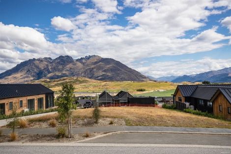 Photo of property in 19 Falconer Rise, Jacks Point, Queenstown, 9371