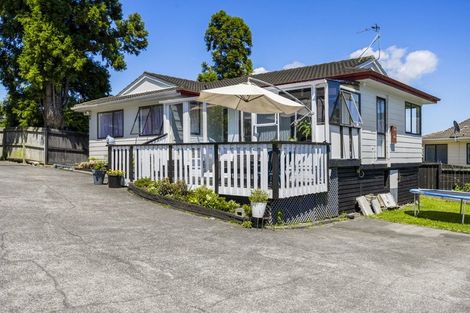 Photo of property in 1/541 Swanson Road, Ranui, Auckland, 0612