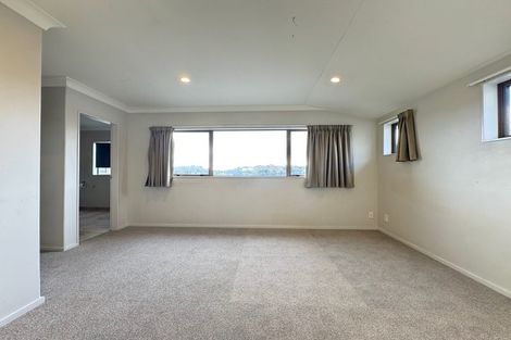 Photo of property in 6 Port Lane, Whitby, Porirua, 5024