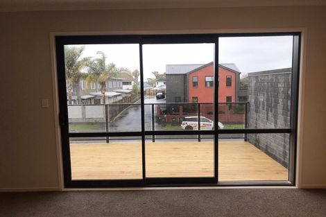 Photo of property in 1/10 Charlemont Street, Whitiora, Hamilton, 3200