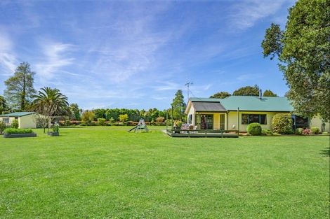 Photo of property in 9 Tui Glen Drive, Levin, 5571