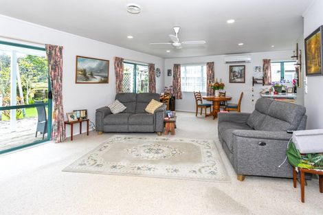 Photo of property in 132 Sharyn Place, Whangamata, 3620