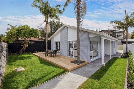 Photo of property in 29a Marsden Avenue, Mount Eden, Auckland, 1024