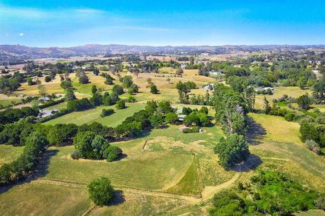 Photo of property in 761 Great South Road, Runciman, Drury, 2578