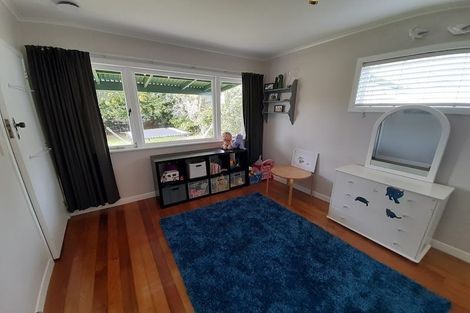 Photo of property in 1/16 Lancaster Road, Beach Haven, Auckland, 0626