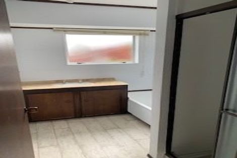 Photo of property in 2/139a Mokoia Road, Birkenhead, Auckland, 0626