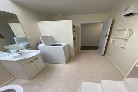 Photo of property in 72 Warwick Street, Wilton, Wellington, 6012