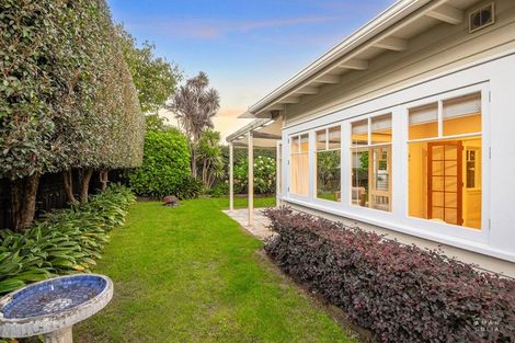 Photo of property in 8 Chatham Avenue, Mount Albert, Auckland, 1025