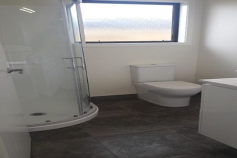 Photo of property in 73 Te Kio Crescent, Papamoa Beach, Papamoa, 3118