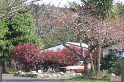 Photo of property in 28 Chapman Place, Fairy Springs, Rotorua, 3015