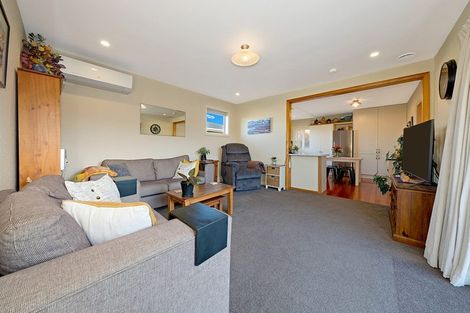 Photo of property in 16 Donegal Street, Belfast, Christchurch, 8051