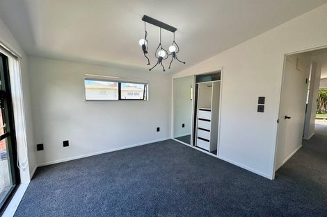 Photo of property in 42 Wedgwood Avenue, Mangere East, Auckland, 2024