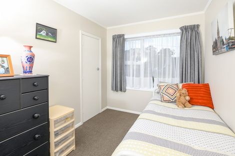 Photo of property in 32 Macmurdo Avenue, Glenview, Hamilton, 3206