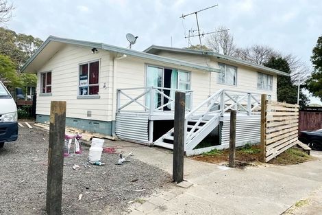 Photo of property in 359 Roscommon Road, Clendon Park, Auckland, 2103