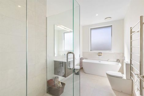 Photo of property in 2 Nokomai Street, Wanaka, 9305